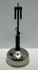 lot 118 image: Antique (RARE Double Stamped On Bottom American Sunshine Safty Lamp Co. Lamp 19