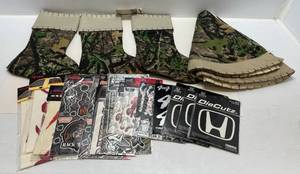 lot 141 image: Camoflage Christmas Tree Skirt, Socks & Misc. Car Decals