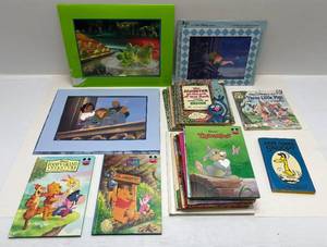 lot 148 image: Misc. Vintage Walt Disneys Books & More