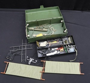 GI JOE BOX FULL OF GI JOE ACCESSORIES