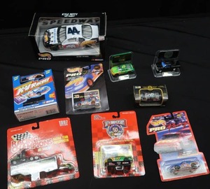 HOT WHEELS AND RACING CHAMPION CARS VARIETY