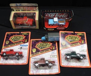 TOY REPLICA TRUCKS