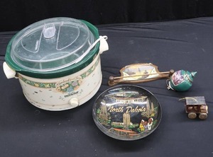 CROCK POT  ORNAMENTS AND MORE