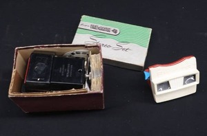 2 VIEW-MASTERS WITH PICTURES