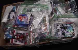 FOOTBALL CARDS HUGE LOT