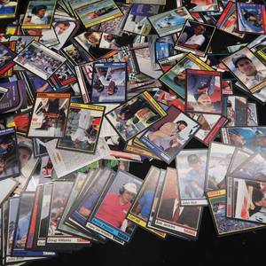 NASCAR COLLECTORS CARDSHUGE LOT