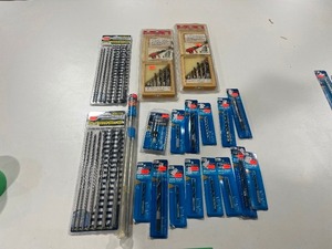 lot 6 image: ASSORTMENT OF WOOD DRILL BITS $90 RETAIL