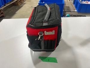 lot 1 image: MILWAUKEE PACKOUT COOLER 48-22-8302 BRAND NEW