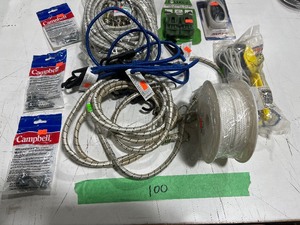 lot 100 image: BUNGEE CORDS