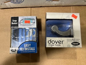 lot 105 image: MEDICINE CABINET