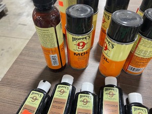 lot 162 image: HUGE LOT OF GUN CLEANING CHEMICALS