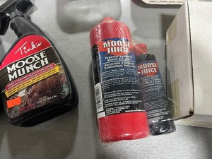 lot 152 image: UV KILLER, TINKS HOLIDAY GIFT PACK, & MOOSE ATTRACTANT