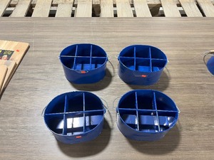 lot 119 image: 4 METAL TINS