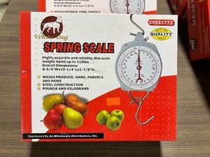 lot 136 image: 6 SPRING SCALES