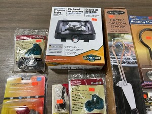 lot 133 image: PROPANE STOVE AND HOSES