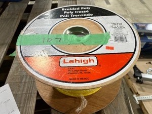 lot 107 image: 365 METERS X 6.4MM OF 14 BRAIDED POLY ROPE