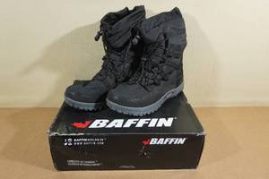 lot 31 image: Baffin Mens Escalate Winter Boots -Size 12, Black