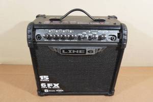 lot 35 image: Line 6 Spider III  8 15W Amp
