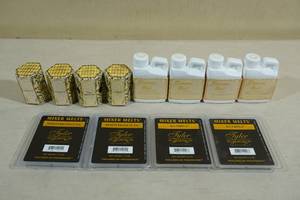 lot 132 image: Tyler Candle Co Gift Set Assorted Scents -4 Candles, 4 Laundry Detergents, 4 Mixer Melts