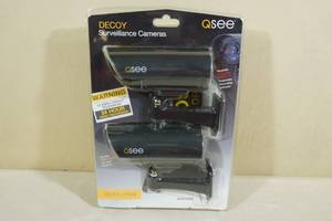 lot 163 image: Set of 2 Decoy Surveillance Cameras