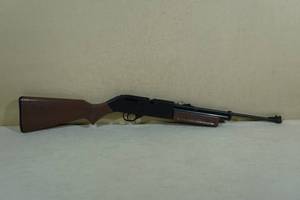 lot 171 image: Vintage Crosman 760 Pumpmaster Pellet Rifle