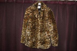 lot 208 image: A New Day Leopard Print Jacket - Medium