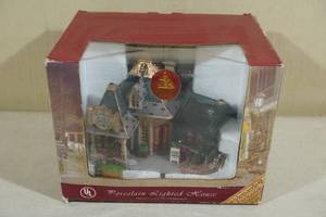 lot 254 image: Enchanted Forest Porcelain Light House