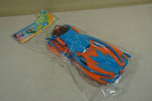 lot 273 image: Cressi Kids Swim Fins SM