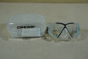 lot 280 image: Cressi Pano 4 Dive Mask -ClearBlack
