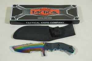 lot 303 image: Razor Tactical Survival Knife