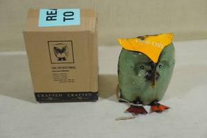 lot 361 image: Crafted Owl The Wise Small 6.1x5.1x4.1