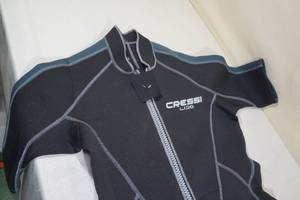 lot 381 image: Cressi Lido 2mm Mens Gray Wet Suit - Size XXL