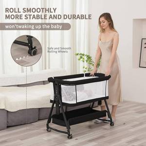 lot 15 image: Jestonten 3-in-1 Baby Bassinet