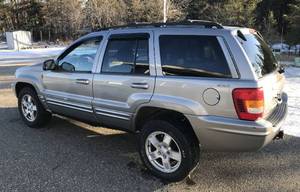 lot 2 image: 2001 Jeep Grand Cherokee 4x4 60th Anniversary Edition