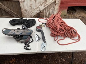 lot 13 image: Mammut Focus Rock Climbing Sit Harness, Two Climbing Ropes, and Petzl Grigri Belay Device