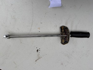 lot 76 image: Torque Wrench
