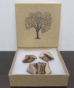 lot 42 image: Sculptural Modernist Sterling Silver & CopperBronze Brooch & Earring Set