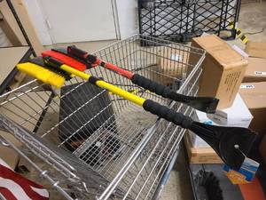 LL 1 Red and 1 Yellow Extendable Ice Scrapers