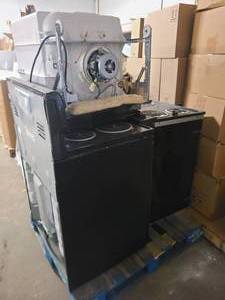 3 Whirlpool Household Kitchen Appliances