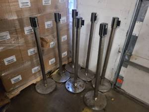 7 Barrier Pole with retractable barrier ropes