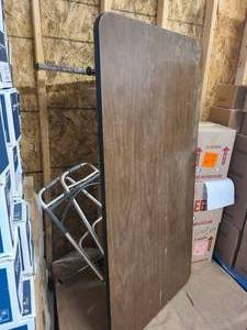 Sturdy wooden and steel table with 2 Walkers