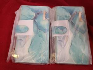 MM 2 Cute blue handpurses