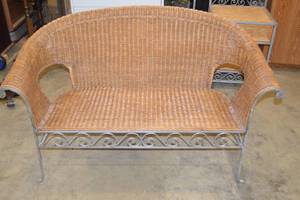 lot 8 image: Wicker Metal Frame Bench