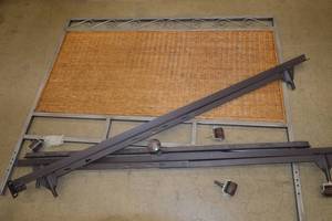 lot 33 image: Wicker Metal Frame Bedframe