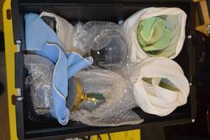 lot 40 image: Tub of Assorted Glassware - Rags and Tub Included