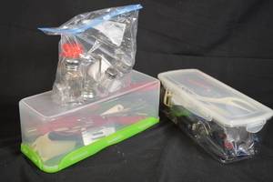 lot 50 image: Assorted Kitchen Supplies
