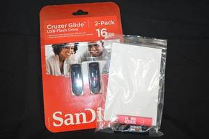 lot 57 image: 2ct 16GB SanDisk Flash Drives  2ct Fix-Me-Stick