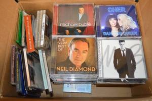 lot 66 image: Bulk Assorted Used CDs  2ct CD Cases