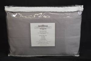 lot 73 image: North Shore Linens 950 Thread Count 100% Egyptian Cotton 6pc Sheet Set Queen Size