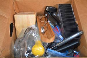 lot 77 image: Box of Assorted Kitchen Supplies